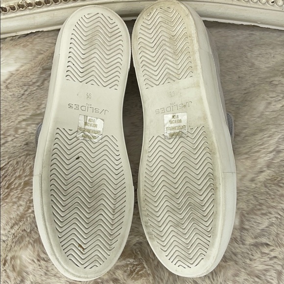 J/SLIDES•SHOES - Picture 5 of 7